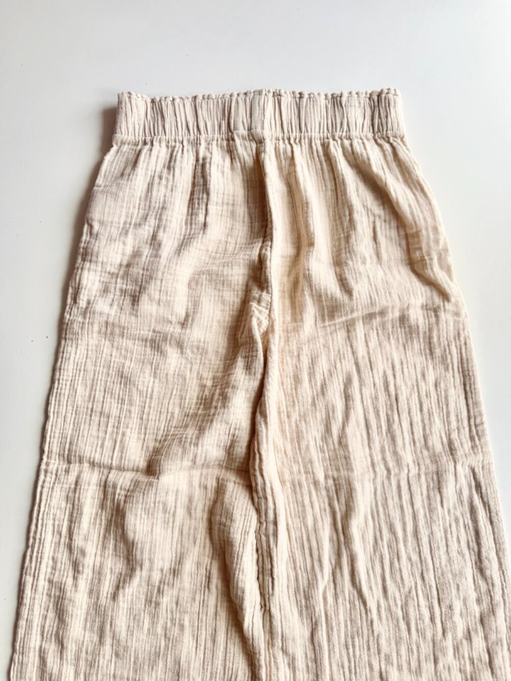GAP Bedrock Beige 100% Cotton Crinkle Gauze Pull On Wide Leg Pants, Size S - Picture 9 of 14